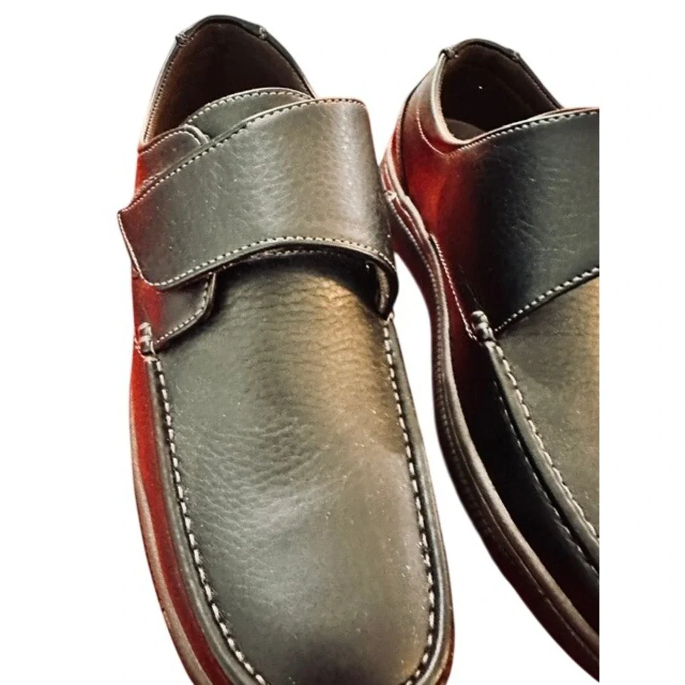 Pleasure Island Casuals Mens Black Pebbled Leather Hook Loop Loafers 10 W‎ 6376